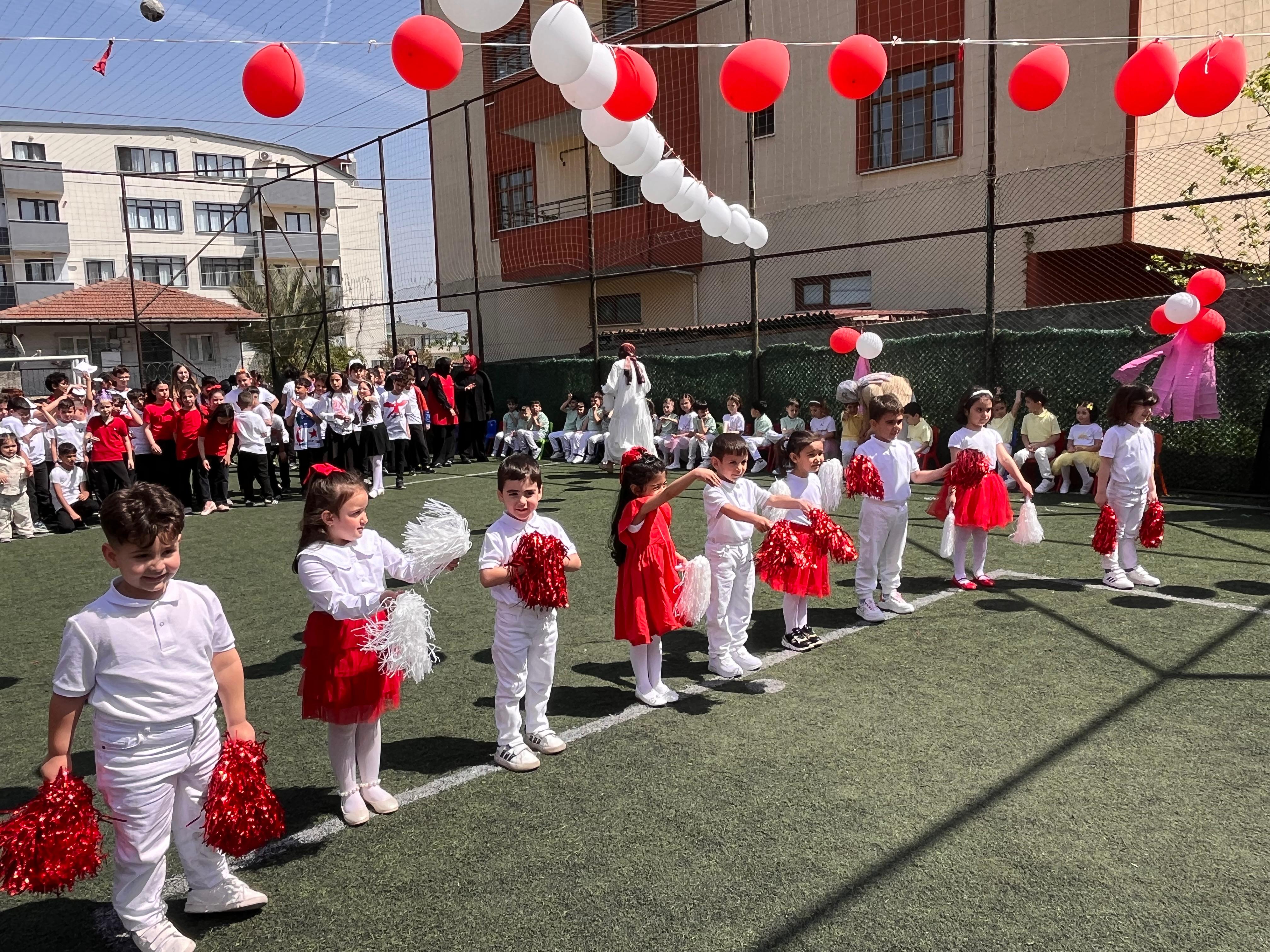 23 NİSAN ŞENLİĞİMİZ