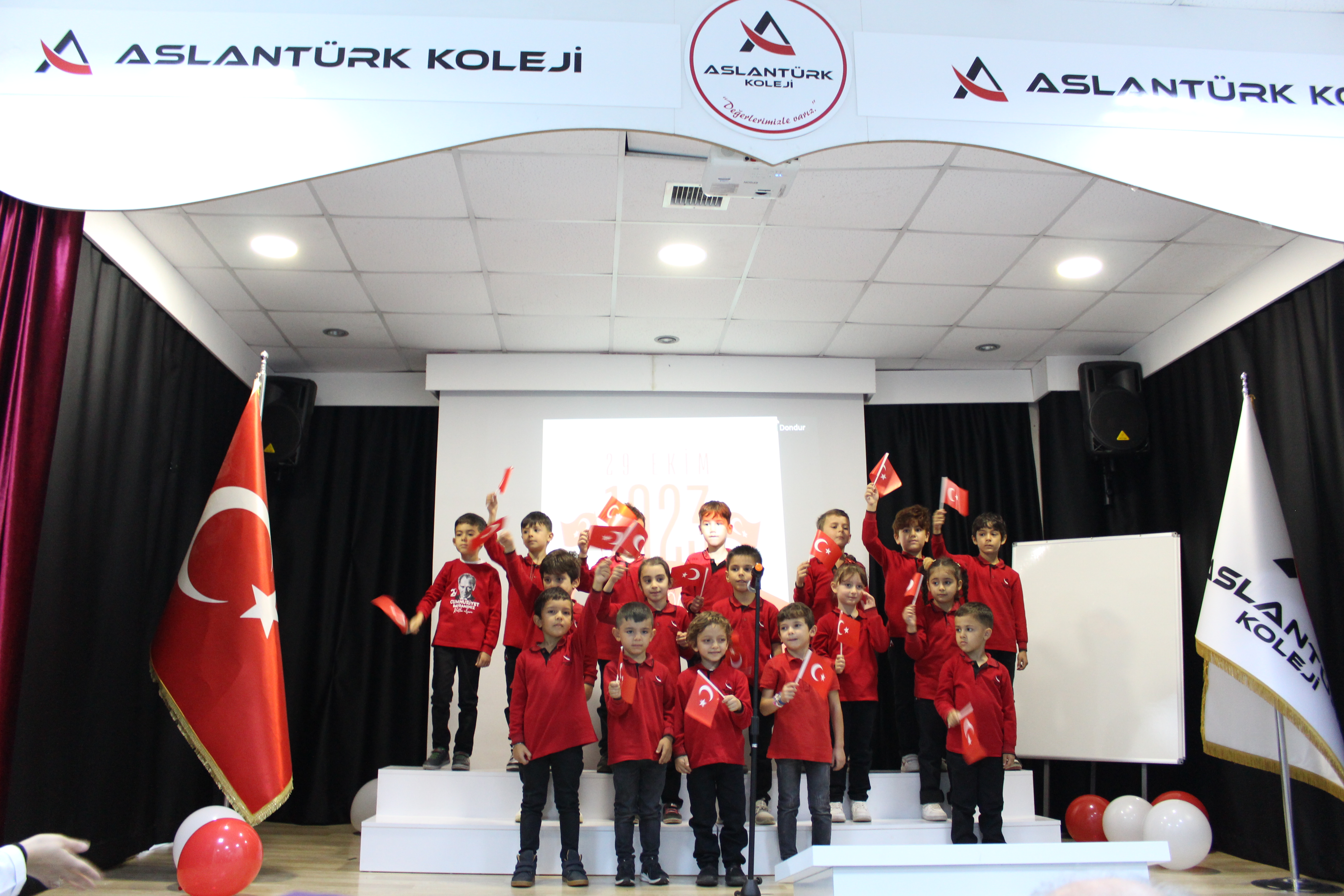 29 EKİM CUMHURİYET BAYRAMI