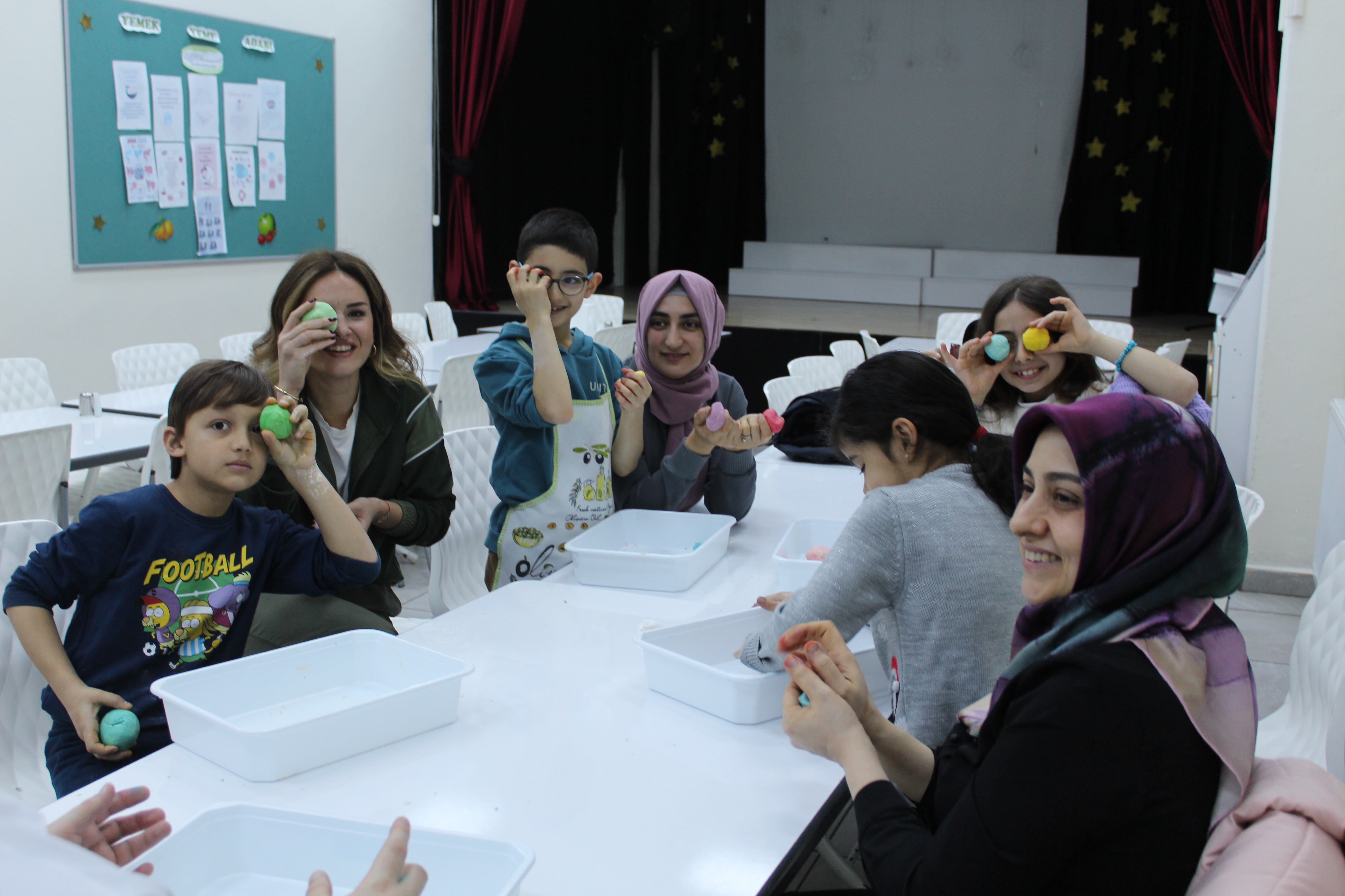 DUYUSAL OYUN ATÖLYESİ