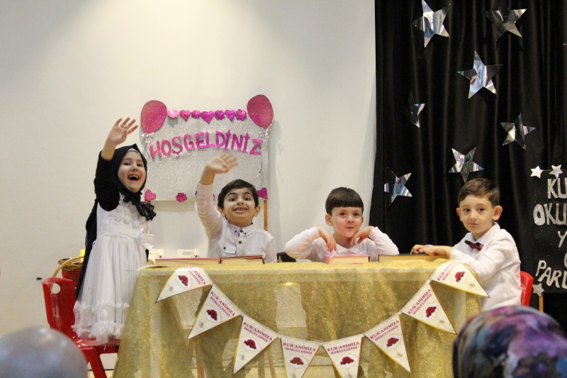 KUR'AN-I KERİM'E GEÇME TÖRENİ